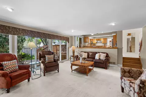 Living - 1905 Salem Rd, Elgin, IL 60123 photo 5 of 5