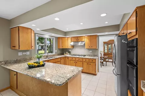 Kitchen - 1905 Salem Rd, Elgin, IL 60123 photo 2 of 3