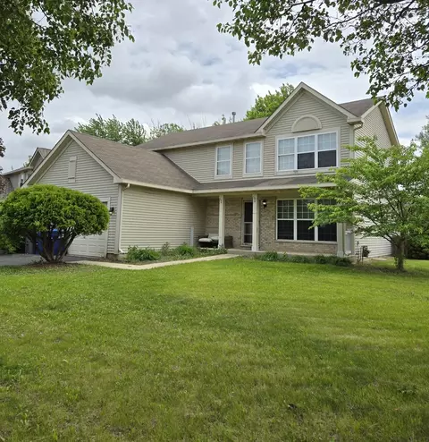 2201 Andrew Trl, Montgomery, IL 60538