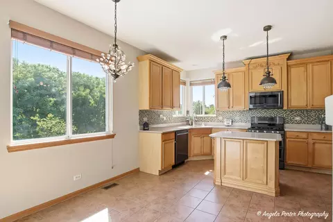 Kitchen - 4119 Jay St, Johnsburg, IL 60051 photo 1 of 4
