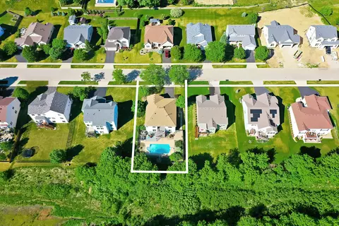 View/Area - 4119 Jay St, Johnsburg, IL 60051 photo 2 of 4