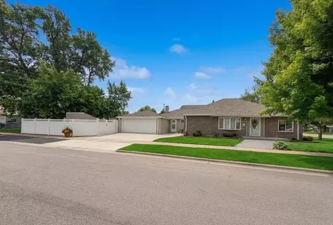 10801 Oak Ave, Chicago Ridge, IL 60415