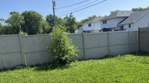 Exterior - Undisclosed, Markham, IL 60428 photo 3 of 3