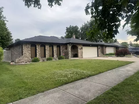 7737 Cashew Dr, Orland Park, IL 60462