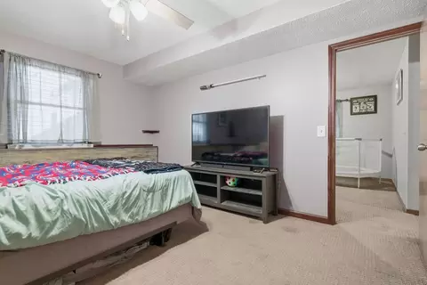 Bedroom - 301 Bentley Dr, Normal, IL 61761 photo 4 of 4