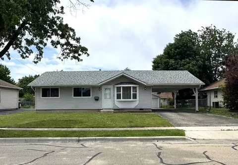 416 Berkshire Ave, Romeoville, IL 60446