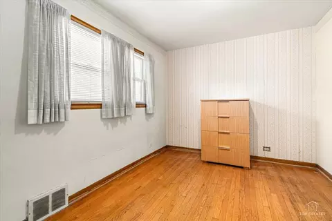 Bedroom - 3437 W 84th Pl, Chicago, IL 60652 photo 3 of 3