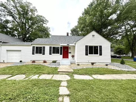 635 S Sycamore St, Centralia, IL 62801