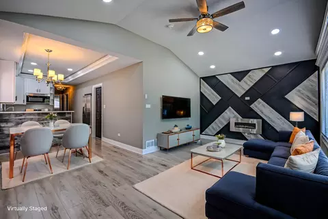 Living - 1237 E 95th St, Chicago, IL 60628 photo 4 of 5