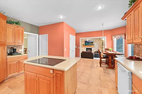 Kitchen - 3068 E 1879th Rd, Ottawa, IL 61350 photo 3 of 3