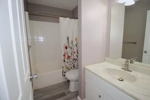 Bath - 1702 Rockingham Dr #4, Normal, IL 61761 photo 1 of 4