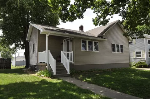 307 W Larue St, Streator, IL 61364