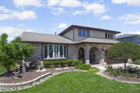 13036 Meadowlark Ct, Homer Glen, IL 60491
