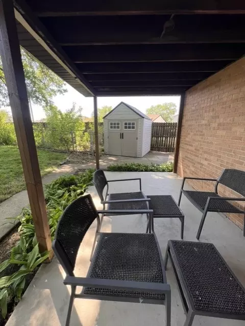 Exterior - 6925 Elder Ct, Bridgeview, IL 60455 photo 3 of 5