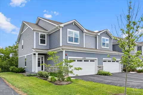 2682 Martini St, Mundelein, IL 60060