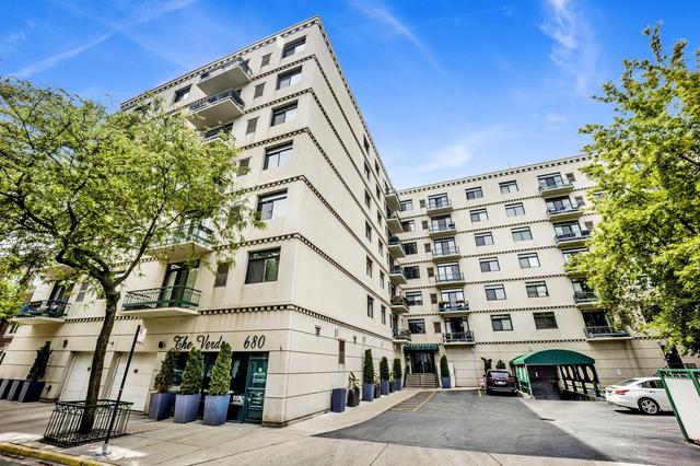 680 N Green St #508, Chicago, IL 60642