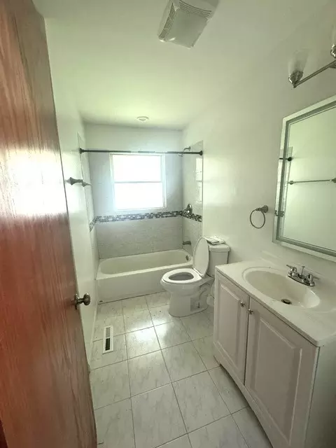 2910 Killarney Dr, Cary, IL 60013 photo 11