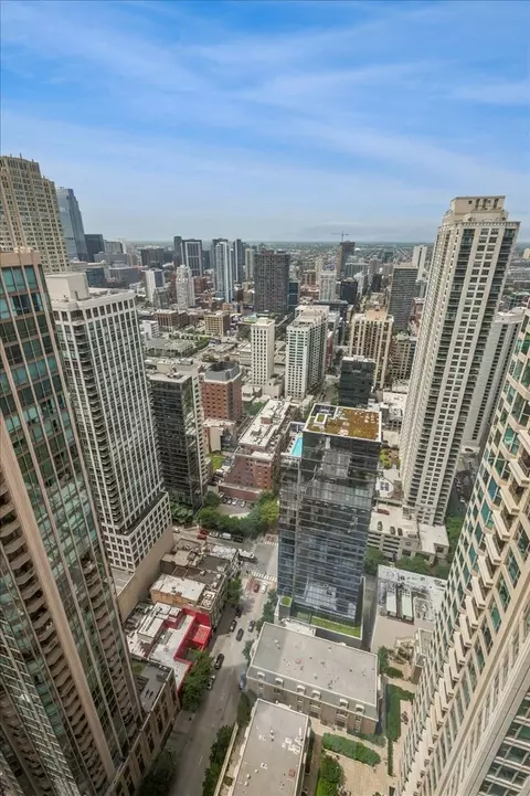 Other - 30 E Huron St #4905, Chicago, IL 60611 photo 3 of 11