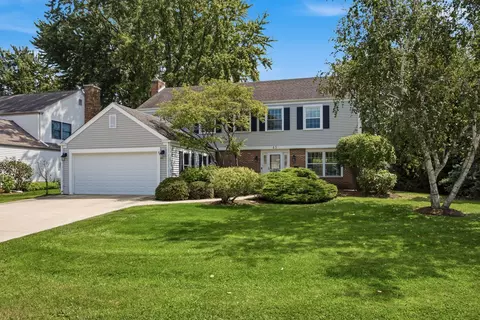 43 Dunham Pl, Saint Charles, IL 60174