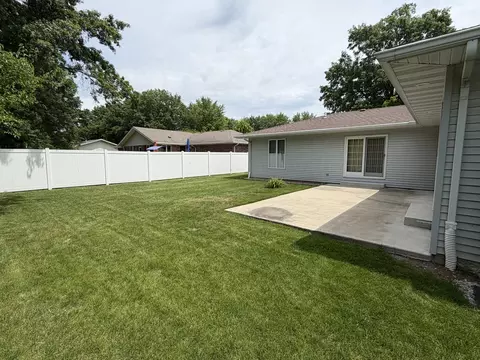 Exterior - 1804 Bruce St, Morris, IL 60450 photo 4 of 4