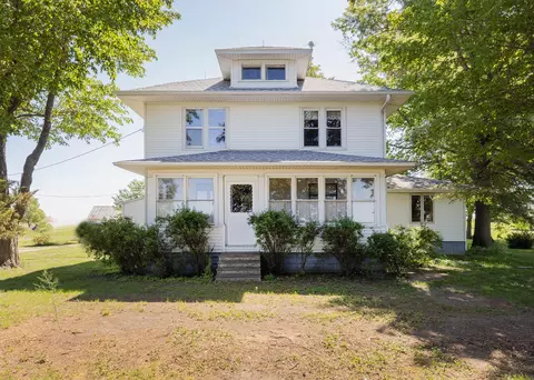 29058 E 2700 St, Prophetstown, IL 61277