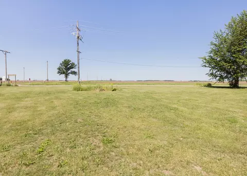 Exterior - 29058 E 2700 St, Prophetstown, IL 61277 photo 8 of 10