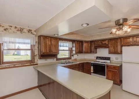 Kitchen - 29058 E 2700 St, Prophetstown, IL 61277 photo 1 of 4