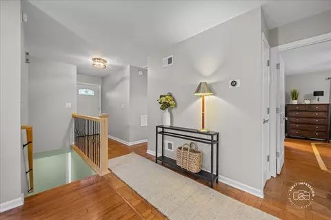 Entry Way - 1024 Maple Ln, Batavia, IL 60510 photo 1 of 1