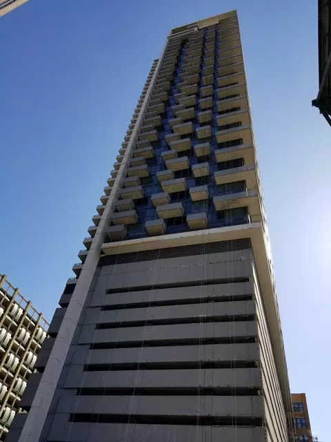 235 W Van Buren St #3702, Chicago, IL 60607