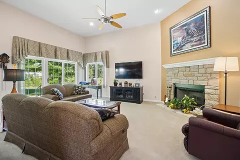 512 Highlington Ct, Beecher, IL 60401 photo 8