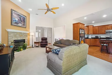 512 Highlington Ct, Beecher, IL 60401 photo 7
