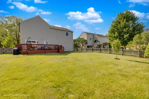 Exterior - 1803 Blue Ridge Dr, Plainfield, IL 60586 photo 4 of 6