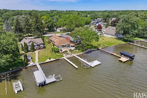 View/Area - 716 S Riverside Dr, Mchenry, IL 60050 photo 4 of 7