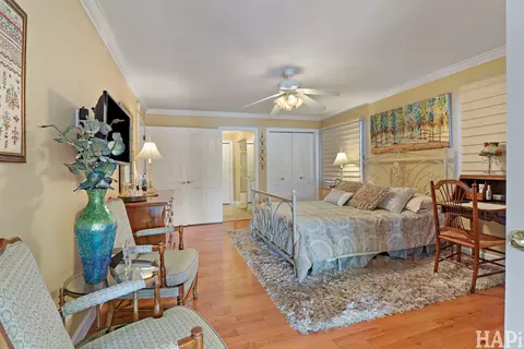 Bedroom - 716 S Riverside Dr, Mchenry, IL 60050 photo 2 of 6