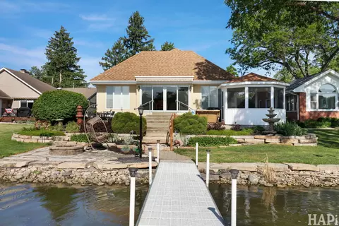 Other - 716 S Riverside Dr, Mchenry, IL 60050 photo 3 of 15