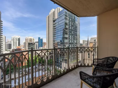 Exterior - 21 E Huron St #1201, Chicago, IL 60611 photo 3 of 6