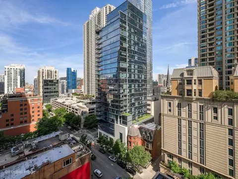 View/Area - 21 E Huron St #1201, Chicago, IL 60611 photo 1 of 1