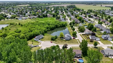View/Area - 5928 Bluegrass Trl, Mchenry, IL 60050 photo 7 of 7