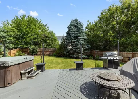 Exterior - 4716 Oregon Trl, Mchenry, IL 60050 photo 5 of 5