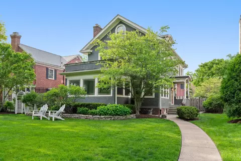 1132 Ashland Ave, Wilmette, IL 60091