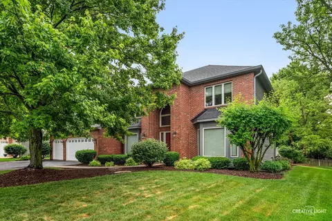 3816 Mandeville Ln, Naperville, IL 60564