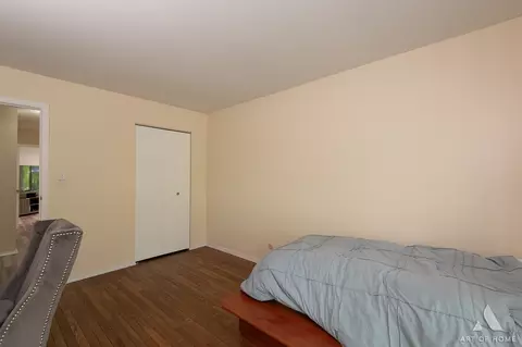 Bedroom - 2 Dogwood Rd, Rolling Meadows, IL 60008 photo 5 of 5