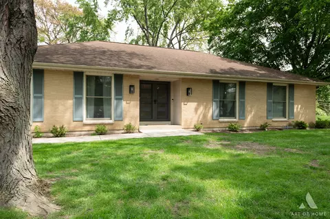 Exterior - 2 Dogwood Rd, Rolling Meadows, IL 60008 photo 7 of 7