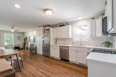 3585 Silverado Trl, Normal, IL 61761 photo 12