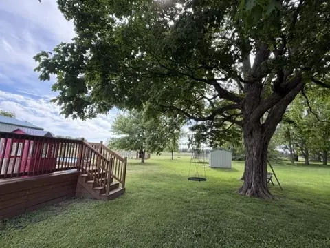 Exterior - 4373 E 250th Rd, Mendota, IL 61342 photo 5 of 12