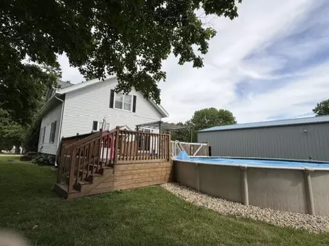 Exterior - 4373 E 250th Rd, Mendota, IL 61342 photo 4 of 12