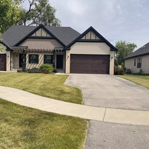 548 Mihelich Ln, Lockport, IL 60441