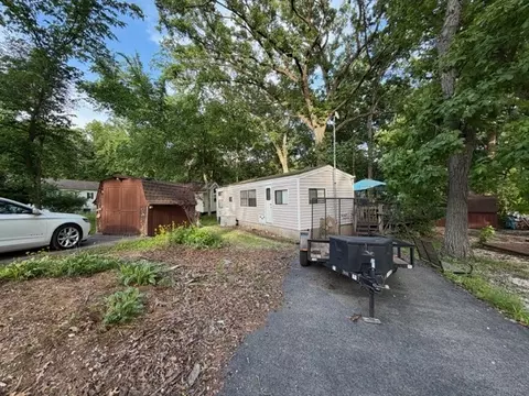 2795 E 28th Lot 617 Rd, Seneca, IL 61360