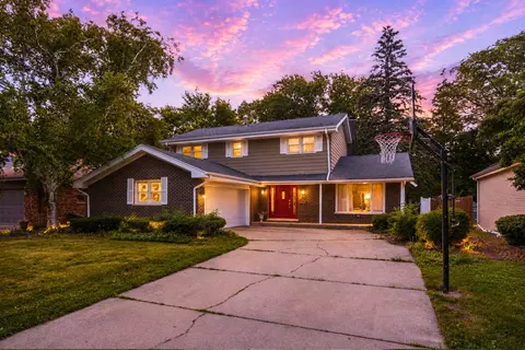 835 Maple Rd, Flossmoor, IL 60422