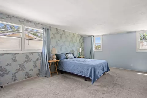 Bedroom - 1107 Elm St, Wheaton, IL 60189 photo 1 of 5